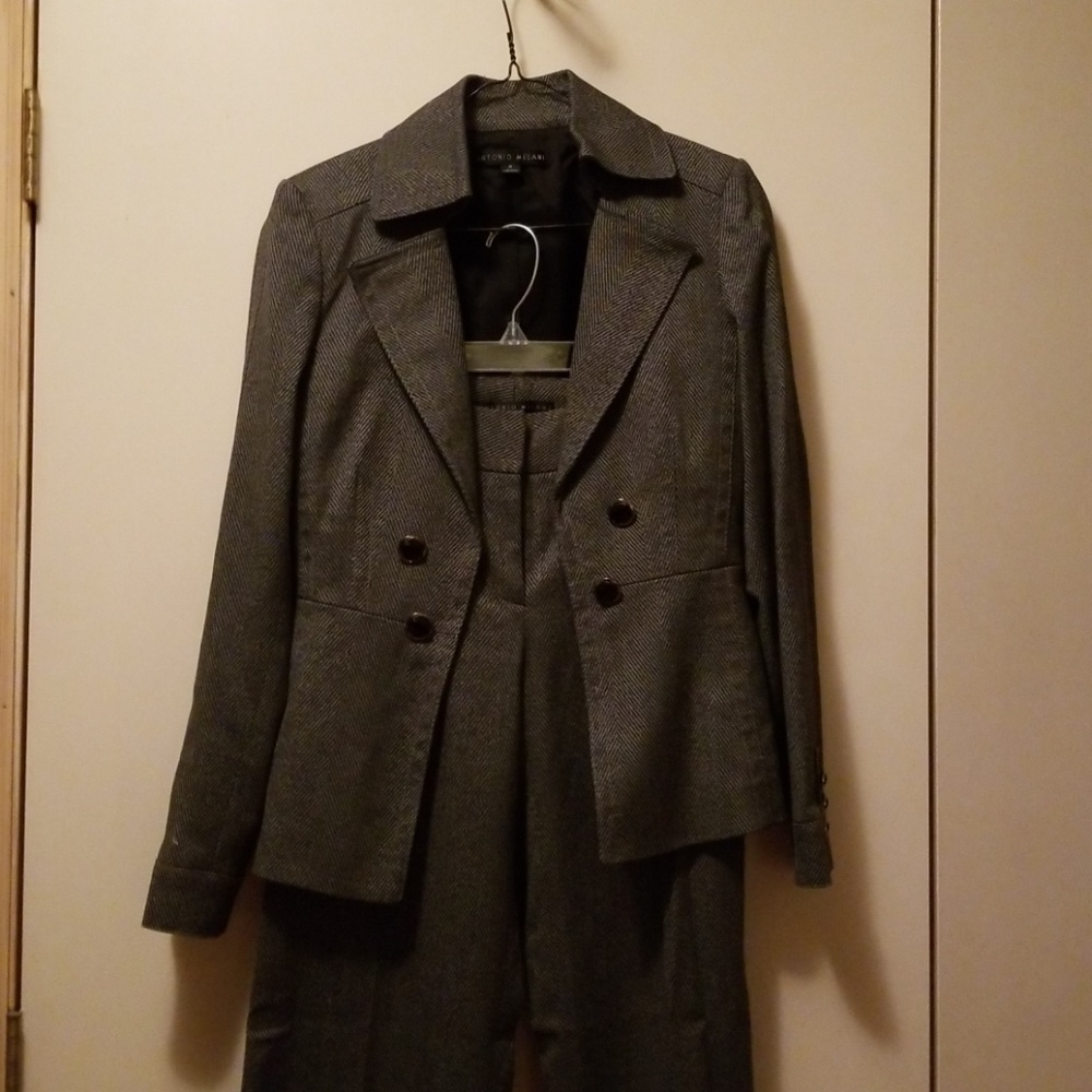 Suit Set - Blazer and Pants